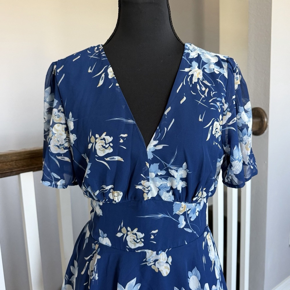 Baltic Born Montaigne Ruffle Floral Dress Medium Blue Whimsical Feminine Wedding - Picture 2 of 9